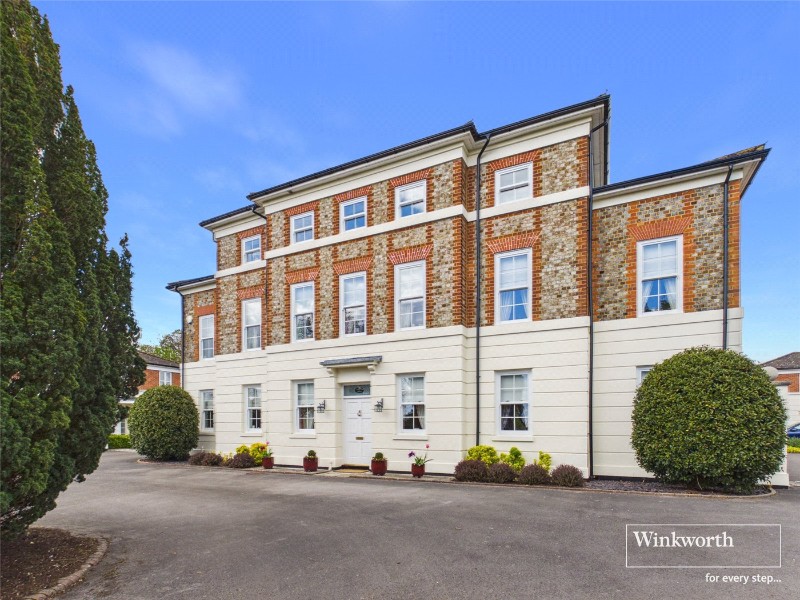 Wayland Close, Bradfield, Reading, Berkshire, RG7