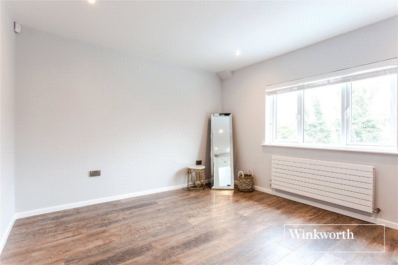 Hervey Close, Finchley, London, N3