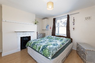 West Hill, London, SW18