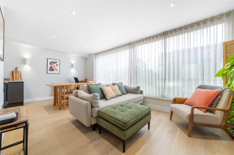 Silvester Road, East Dulwich, London, SE22