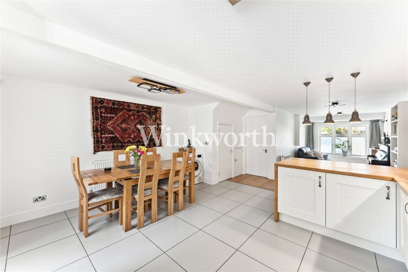 Westminster Drive, London, N13