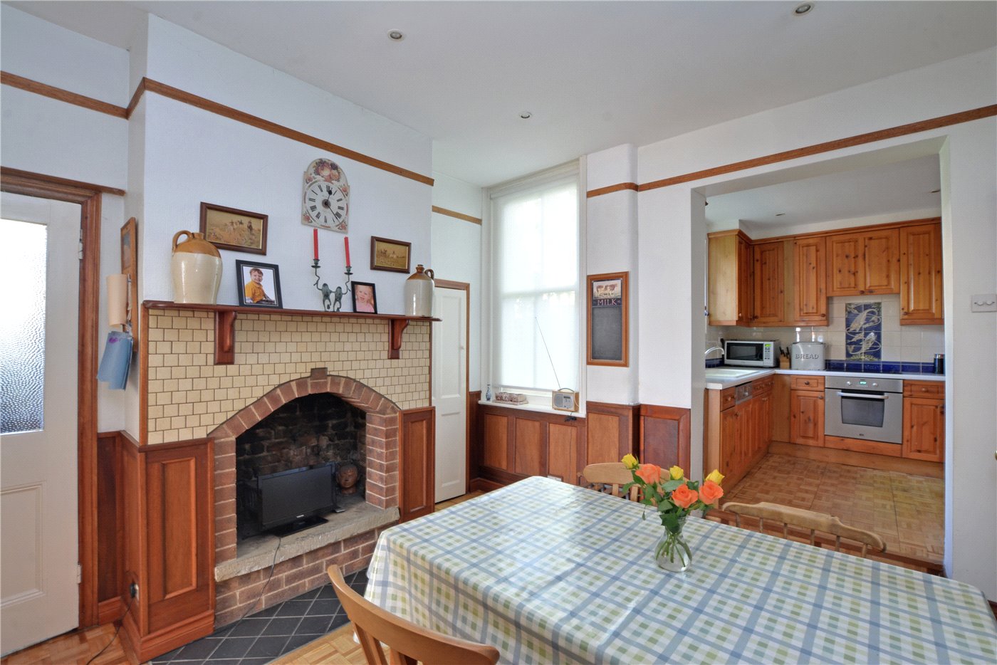 Breakfast Rm/Kitchen