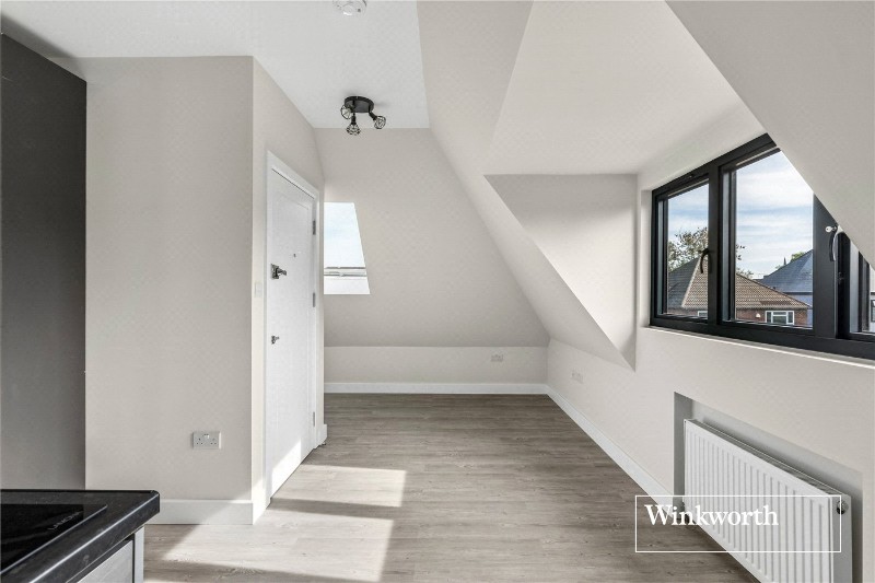 Wentworth Avenue, London, N3