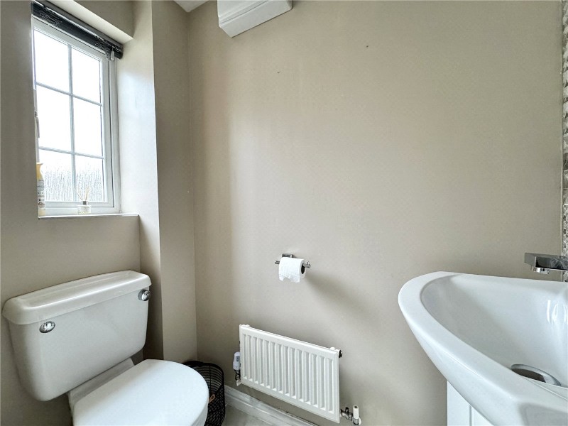Rose Farm Close, Ferndown, Dorset, BH22
