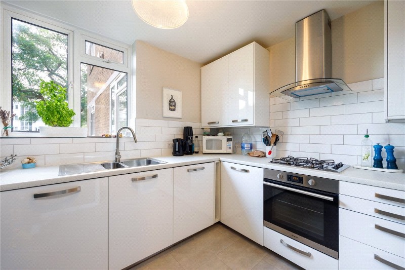 Rayners Road, London, SW15