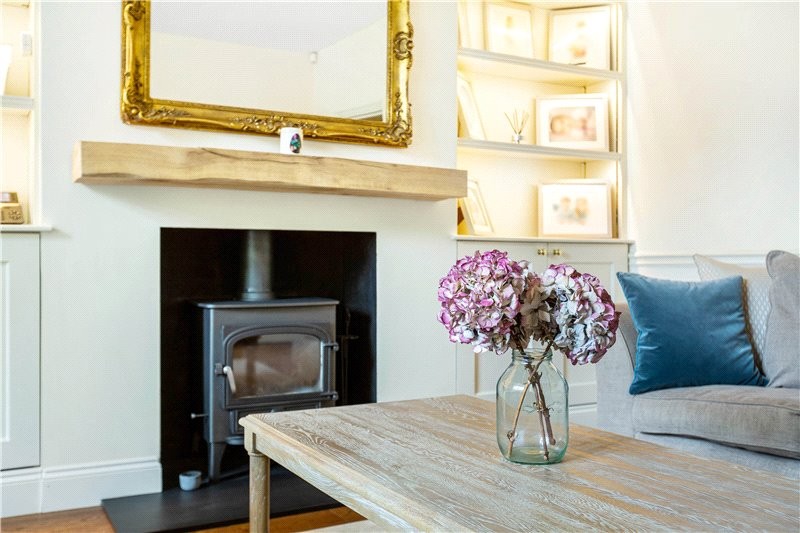 Ferry Road, Barnes, London, SW13