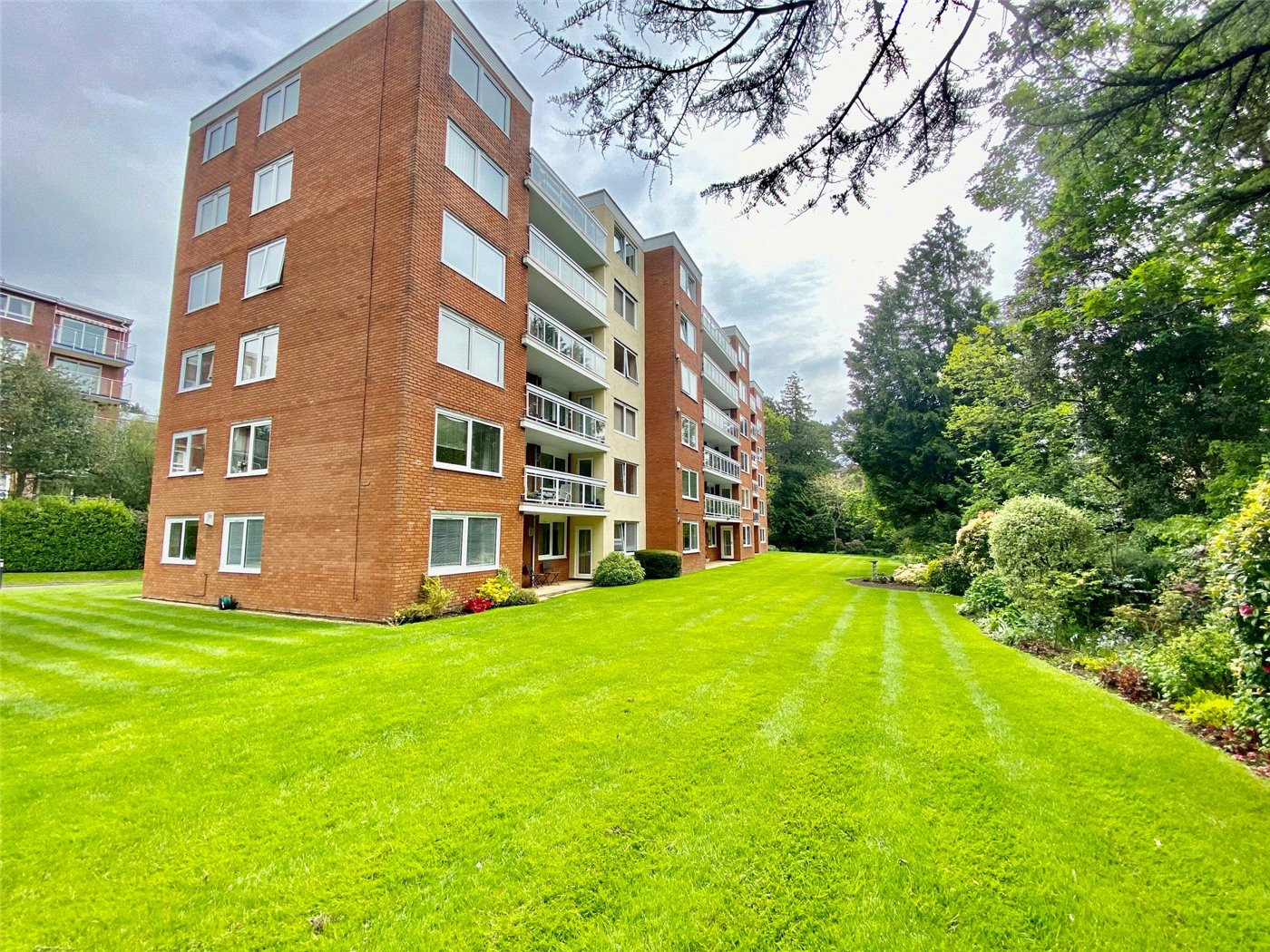 Properties for sale Winkworth Estate Agents