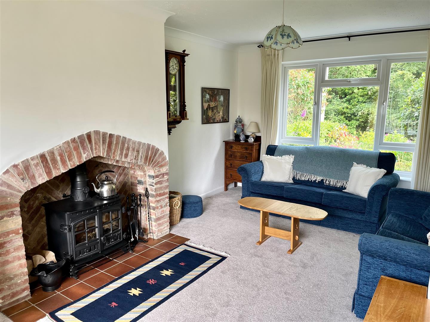 A LIVING ROOM 1FIREP