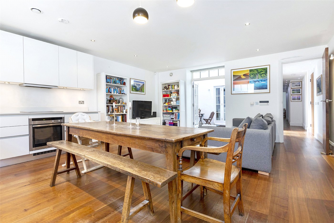 Kitchen/Reception