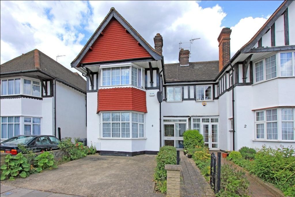 Properties for sale in Golders Green Winkworth Golders Green Estate