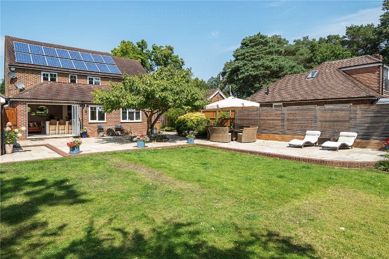 Seale Lane, Seale, Farnham, Surrey, GU10