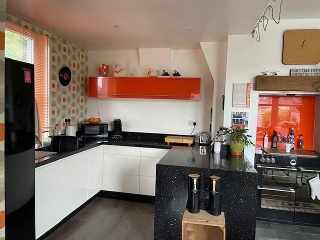 Townstal Pathfields, Dartmouth, Devon, TQ6