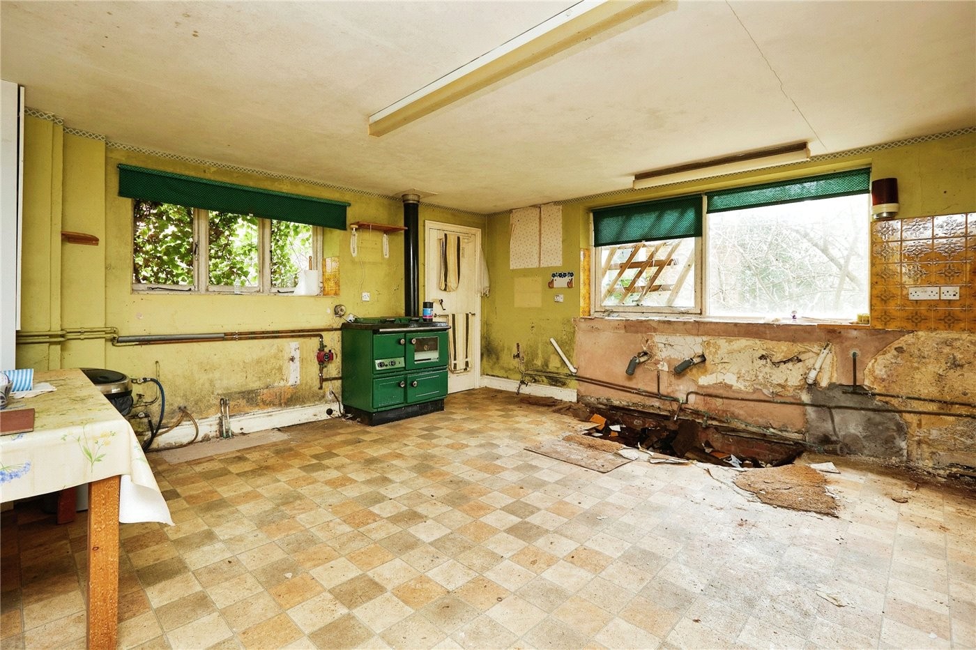 8 bedroom property for sale in Homington Road, Coombe Bissett