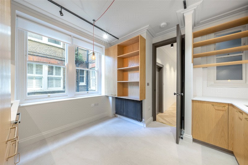 Delaware Road, London, W9