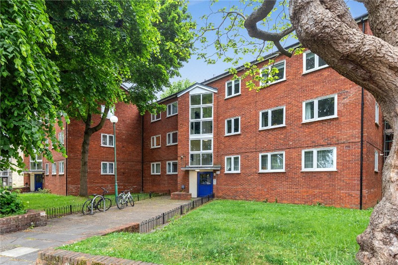Highbury Quadrant, London, N5