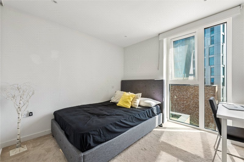 Newnton Close, London, N4