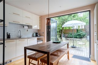 Deronda Road, London, SE24