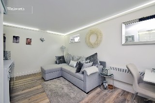 Percy Gardens, Worcester Park, KT4