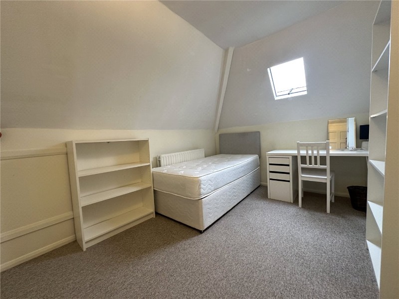 Firgrove Hill, Farnham, GU9