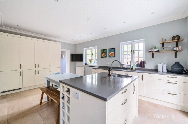 Guildford Road, Bagshot, Surrey, GU19