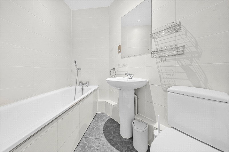 Farringdon Road, London, EC1M
