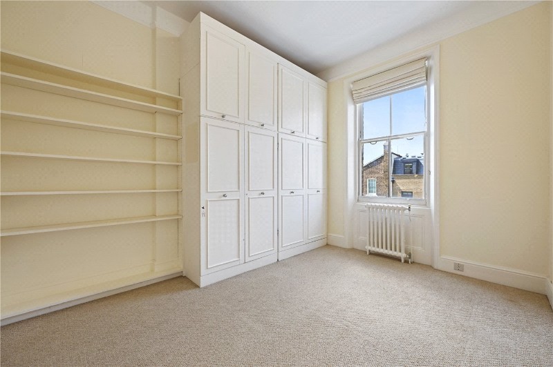 Wynnstay Gardens, London, W8