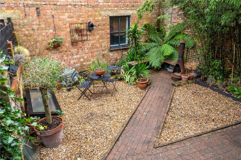 Shrubbery Road, London, SW16