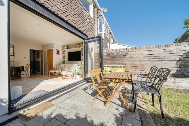 Hennel Close, London, SE23