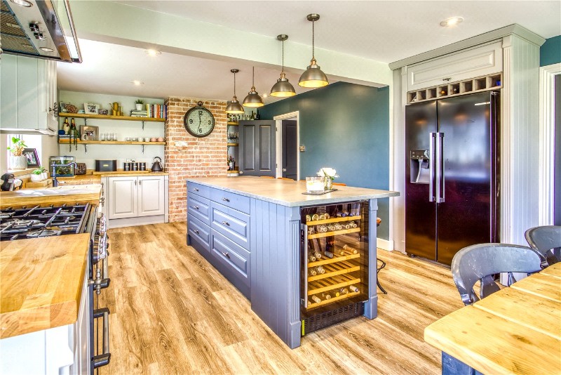 Deans Drove, Lytchett Matravers, Poole, BH16