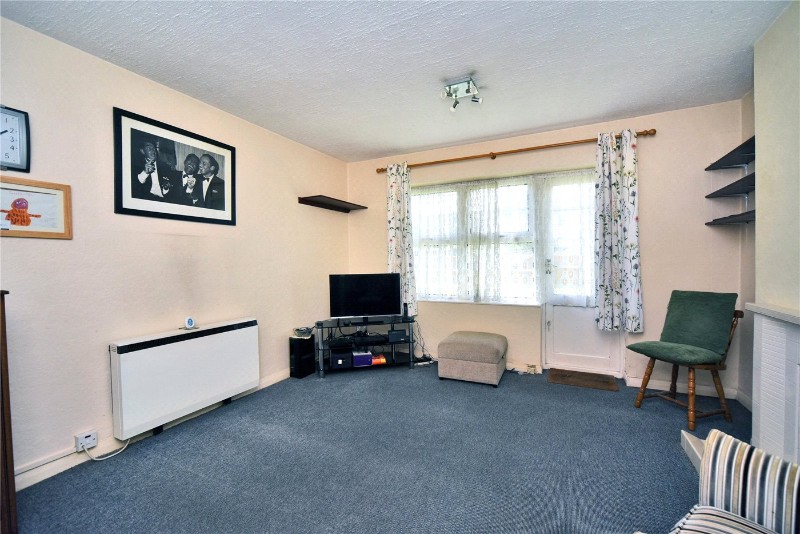 Avenue Road, Banstead, Surrey, SM7