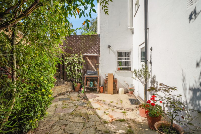 Oxford Gardens, London, W10