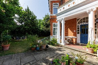 Gwendolen Avenue, London, SW15