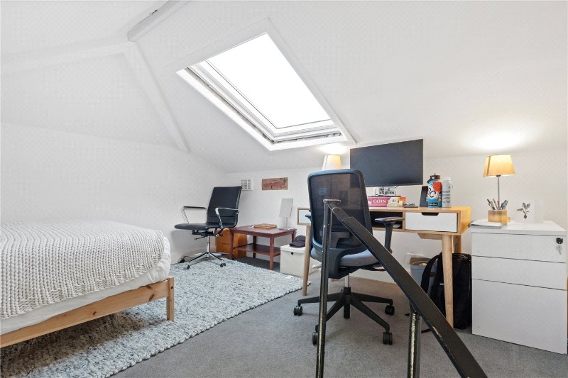 Liverpool Road, London, N7