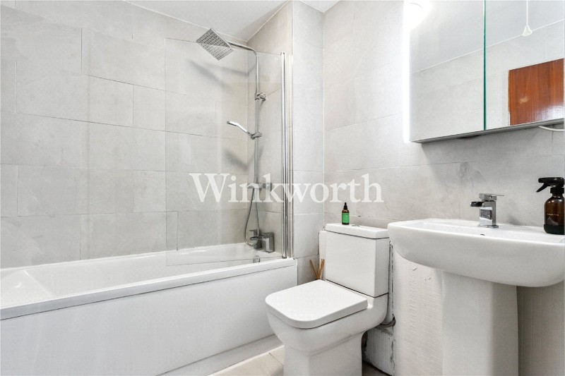 Pellipar Close, London, N13