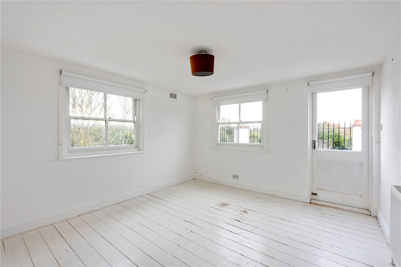 Goldsmiths Row, London, E2