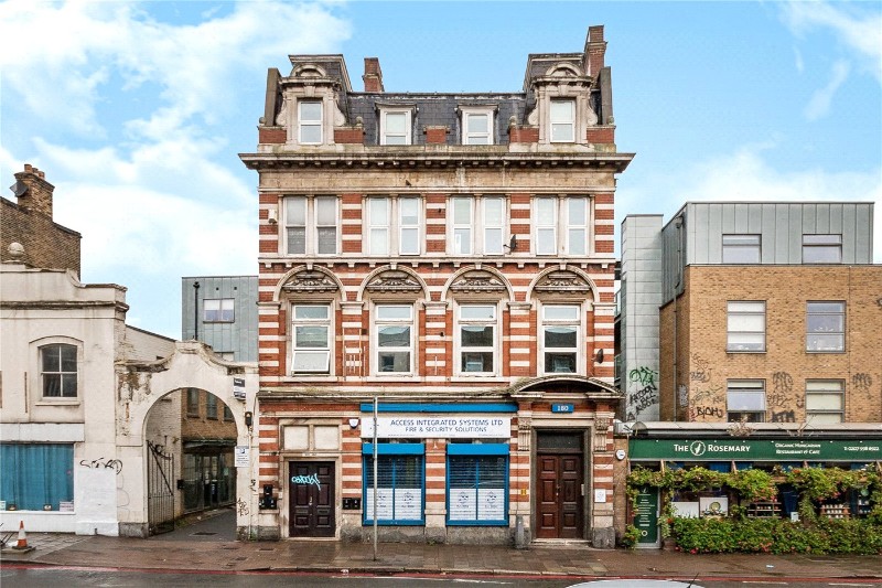 New Cross Road, London, SE14