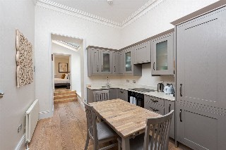 Grosvenor Road, London, SW1V