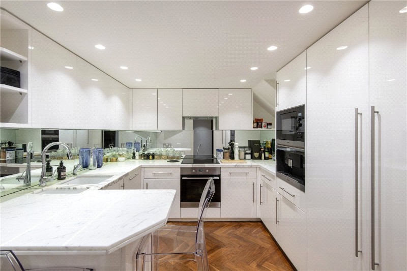 Cadogan Square, London, SW1X