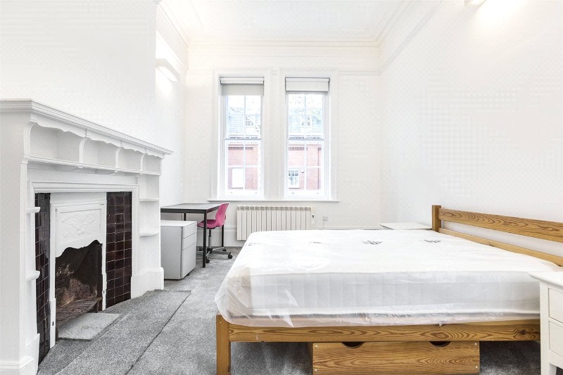 Bedford Avenue, London, WC1B