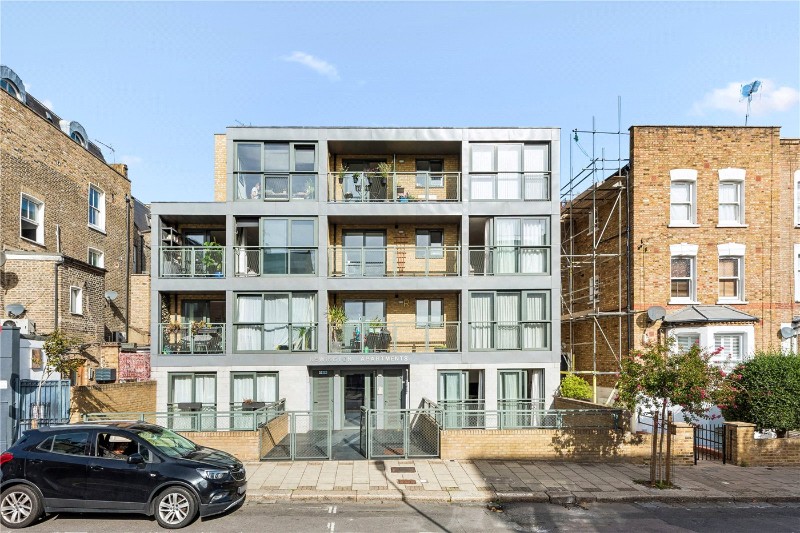 Aden Grove, London, N16