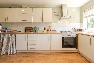 Stratford Road, Hampton Lucy, Warwick, Warwickshire, CV35