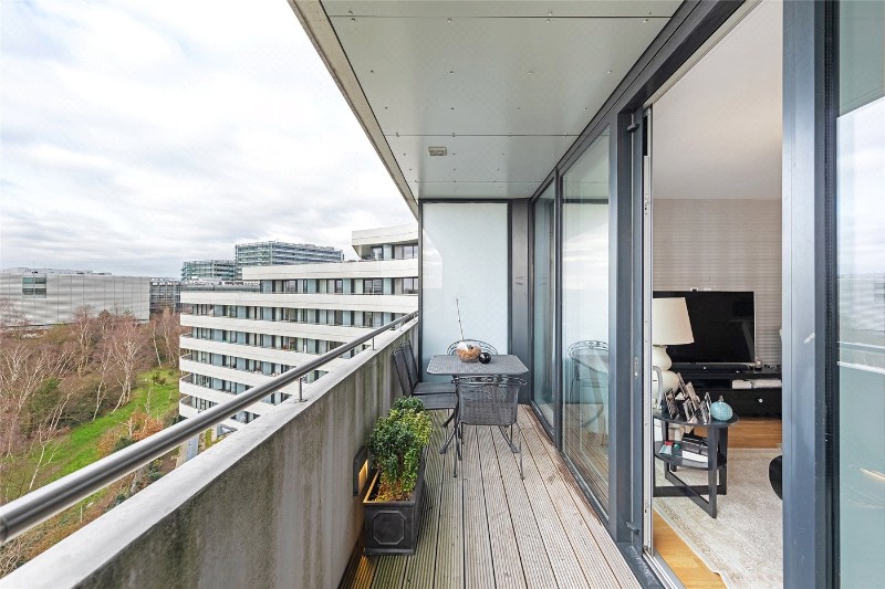 Edmunds House, Colonial Drive, London, W4