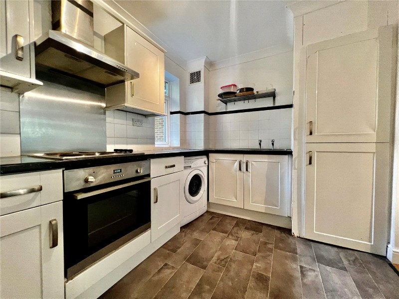 Dean Park Road, Bournemouth, BH1