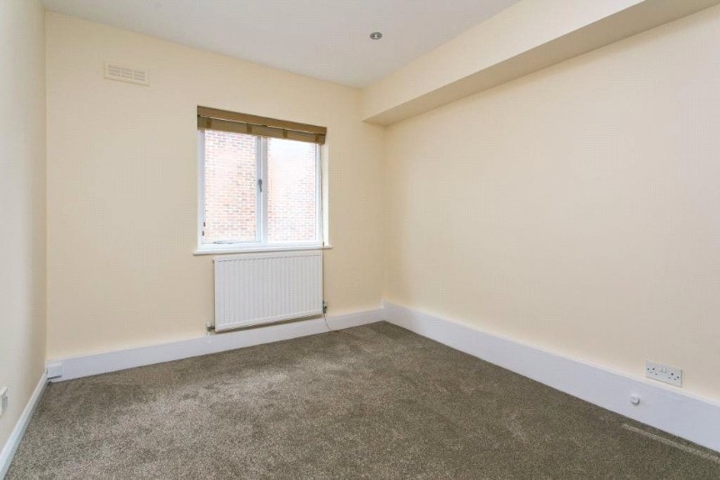 Ockley Road, London, SW16