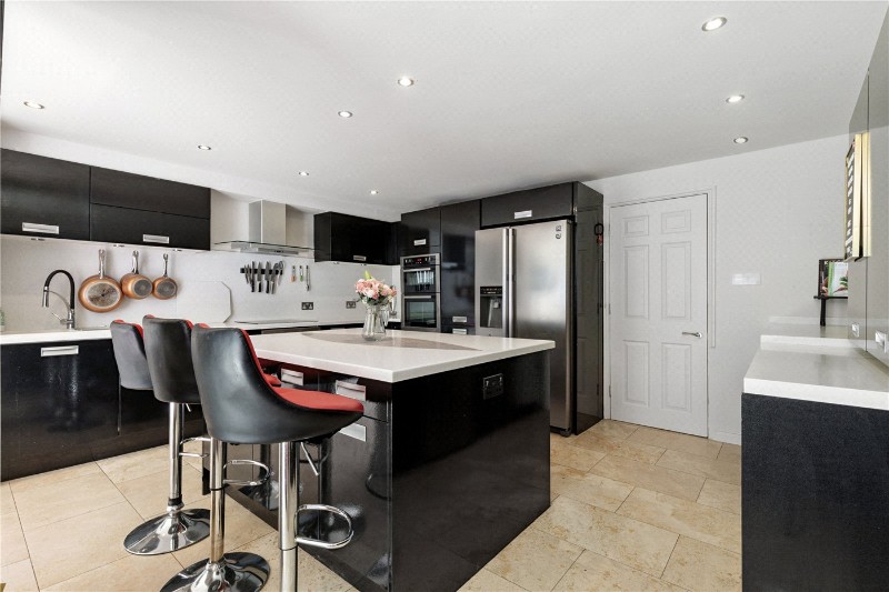 Lisle Close, London, SW17