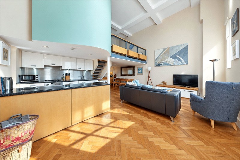 The Academy, 16 Highgate Hill, London, N19