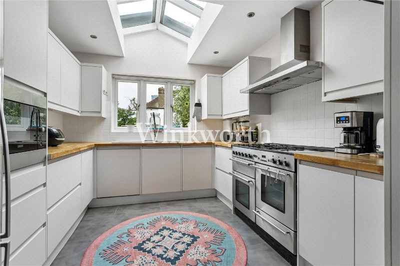 Bourne Hill, London, N13