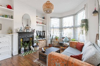 Shelbourne Road, London, N17