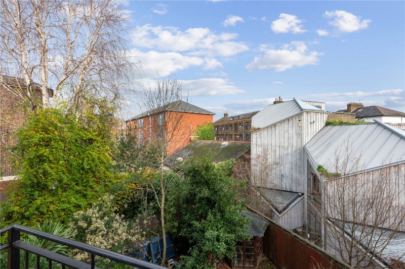 Clissold Road, London, N16