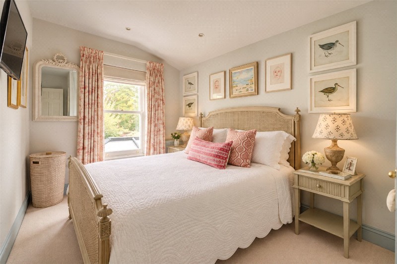 Hugon Road, London, SW6
